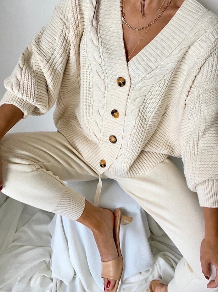 Winnie Winterset | Delightful 2-piece set with knitted cardigan & comfy pants