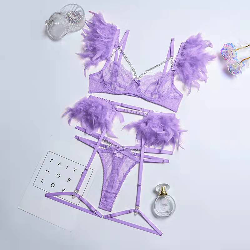 Sammy Jackson™ Mirella 3-Piece Lingerie Set | A sexy set with unique details