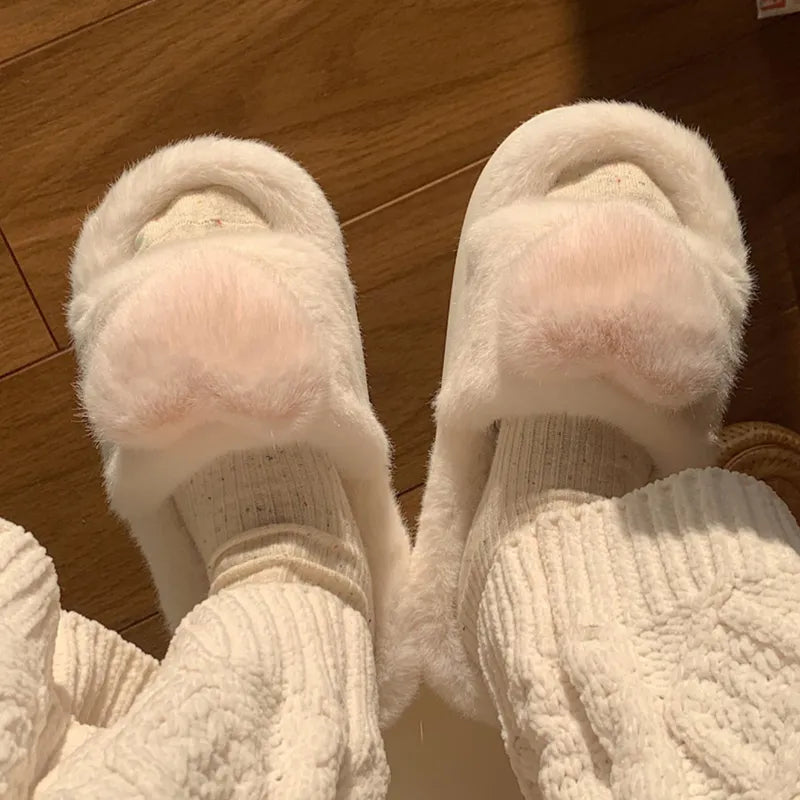 Chloe Heart Slippers | Fluffy & Warm