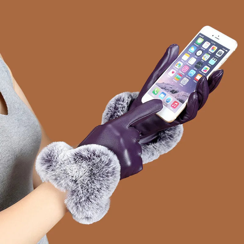 Apple Leather Gloves | Stylish & Warm