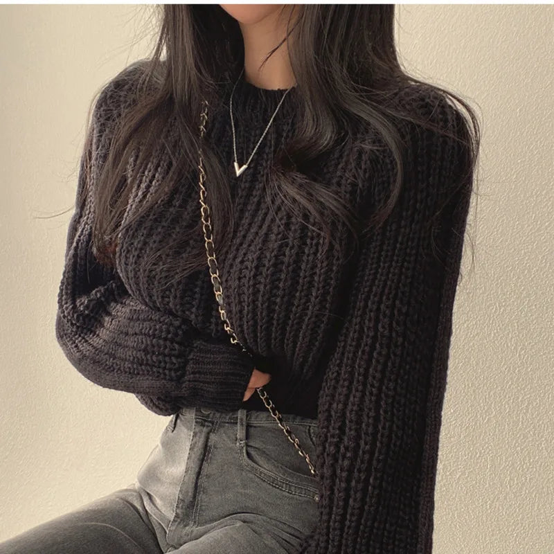 Krótki sweter Lora | Luźny i stylowy