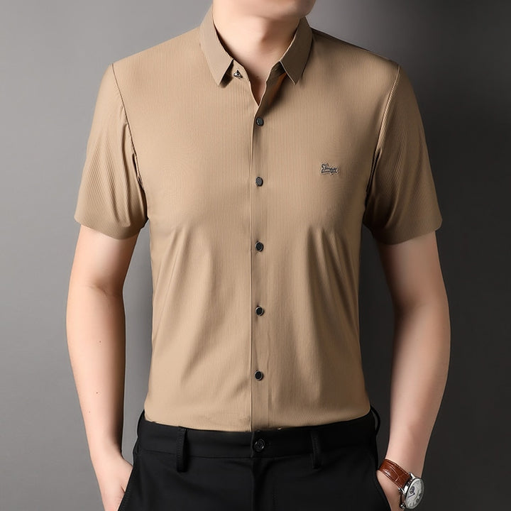 Neal Blouse | Refined & seamless