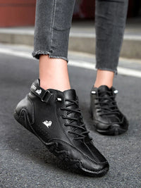 Daisy Leather Winter Sneakers | Warm & Versatile