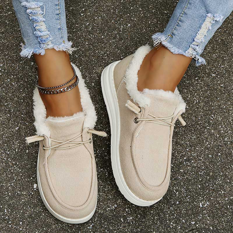 Isabeau Shoes | The best combo of warm feet & style
