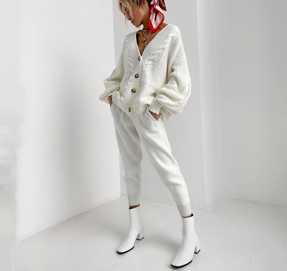 Winnie Winterset | Delightful 2-piece set with knitted cardigan & comfy pants