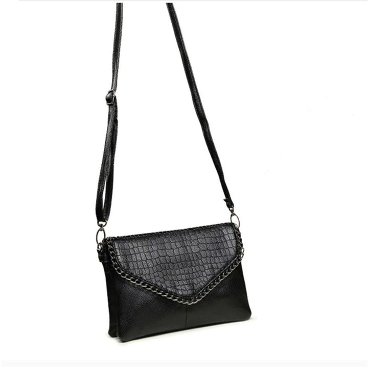 Alexa Clutch | Classic & Stylish