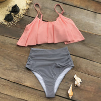 Belle Mae Bikini | Kolorowy bikini z falbankami