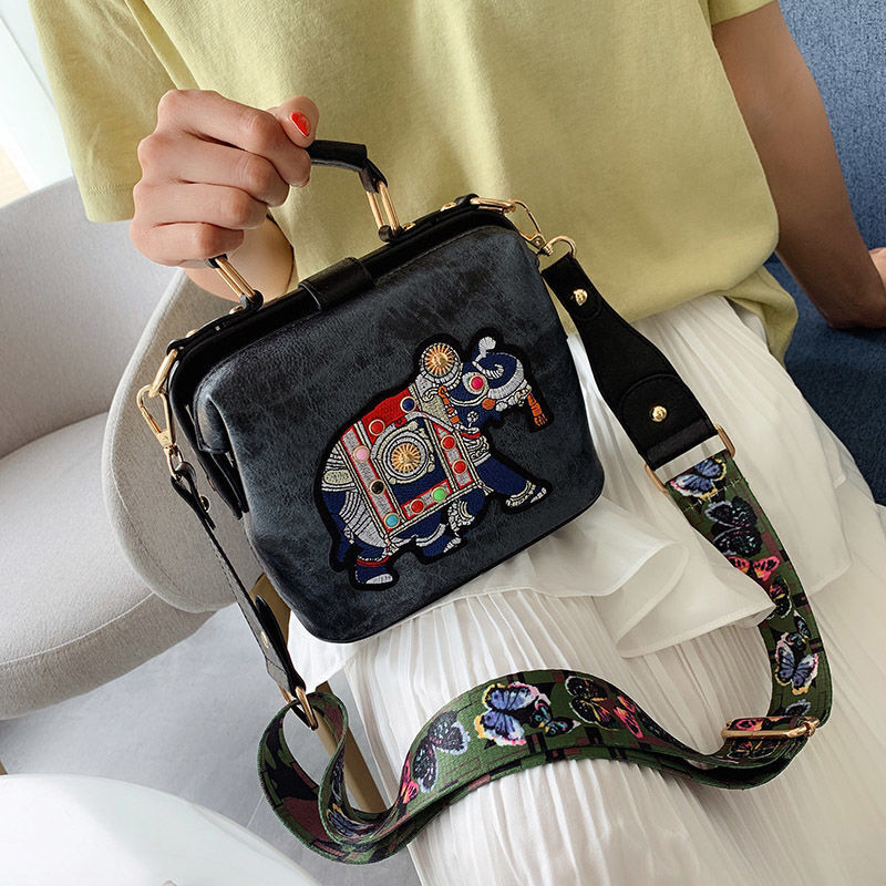 Roxy torebka na ramię | Luksusowa i unikalna