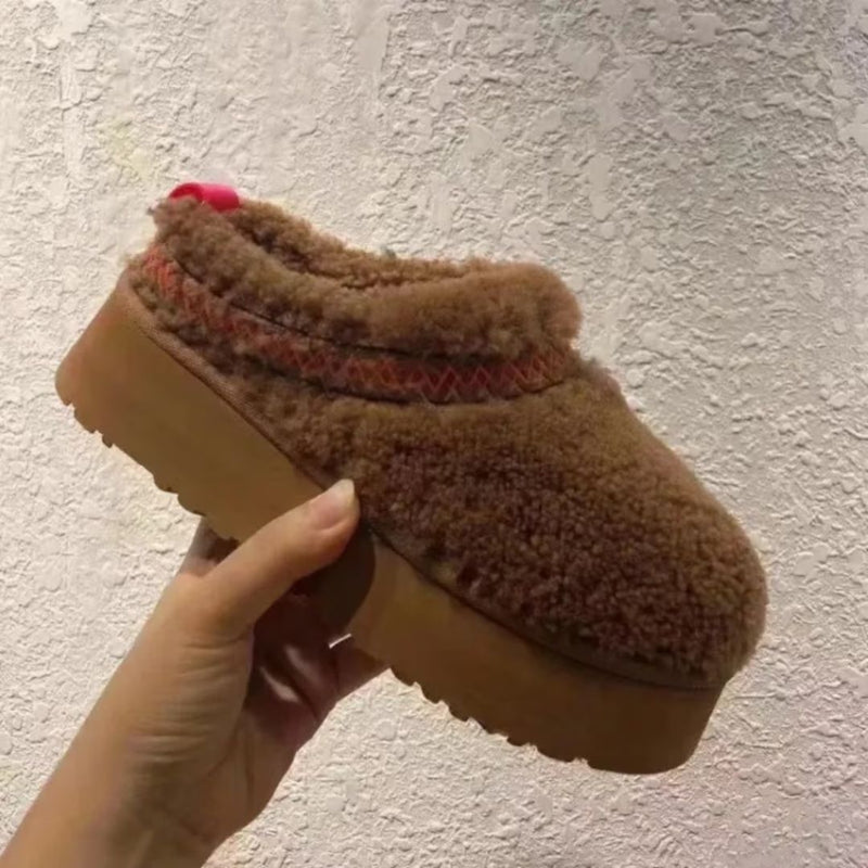 Sonia Slippers | Stylish & Warm