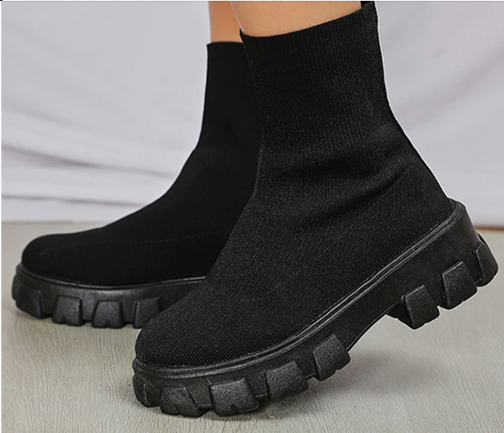 Baya Boots | Tough boots with platform sole