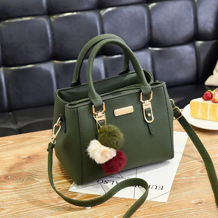 Helen Crossbody Bag | Classic & Stylish