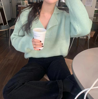 Cozy Winter Sweater with V-Neck | Comfy & Stylish