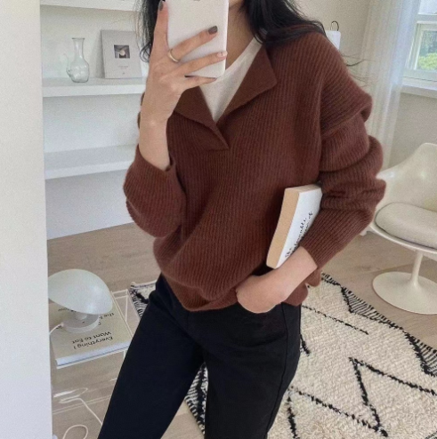 Cozy Winter Sweater with V-Neck | Comfy & Stylish