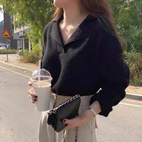 Cozy Winter Sweater with V-Neck | Comfy & Stylish