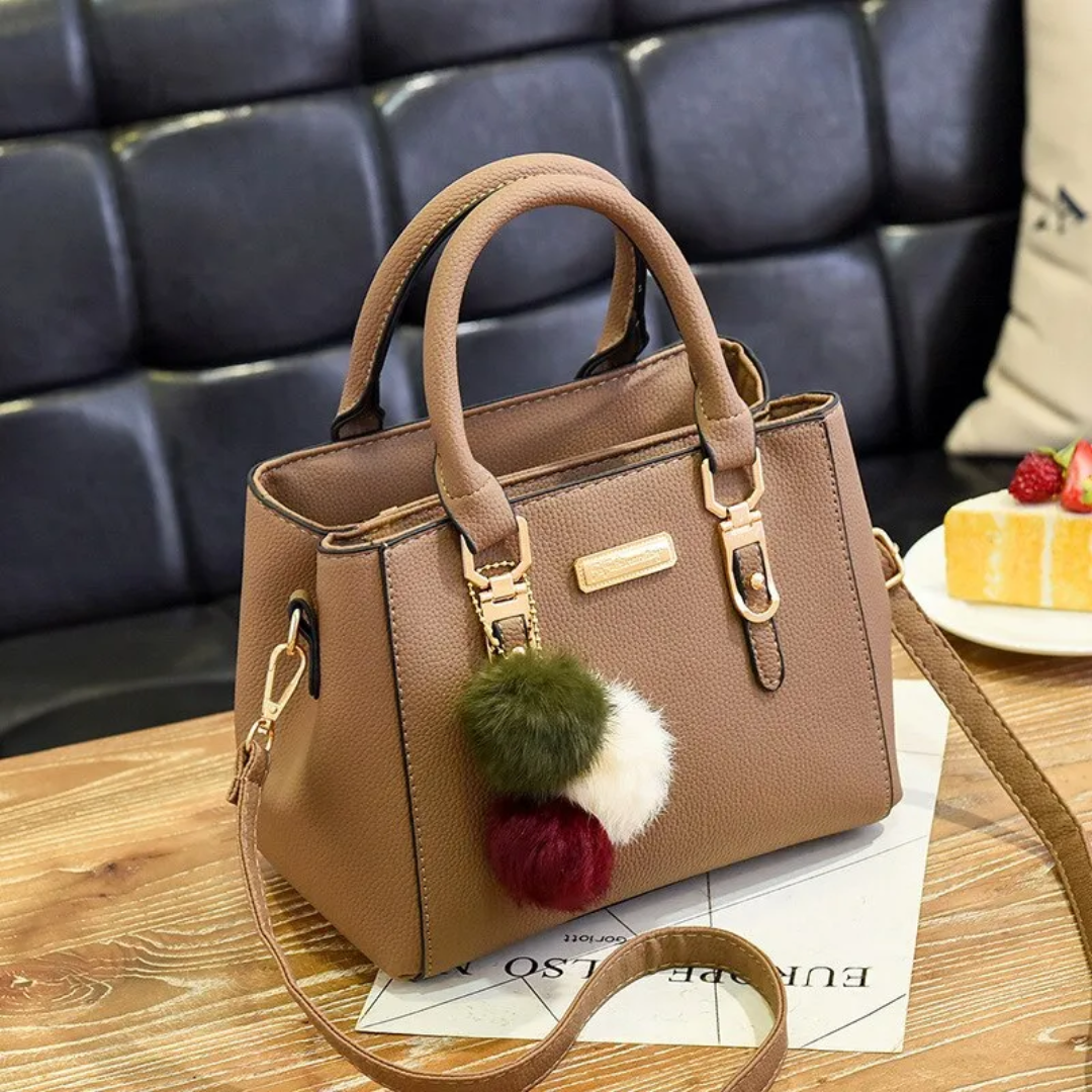 Helen Crossbody Bag | Classic & Stylish