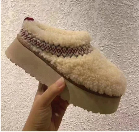 Sonia Slippers | Stylish & Warm