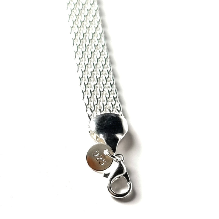 Silver braided lucky bracelet | Beautiful & unique