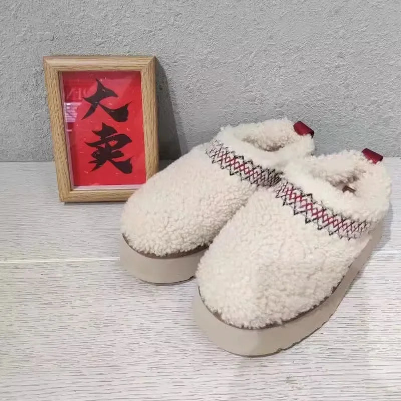 Sonia Slippers | Stylish & Warm