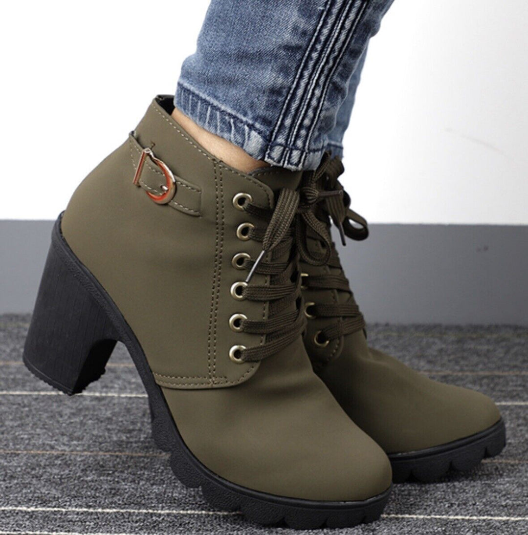 Avery Winter Boots | Sleek & Stylish